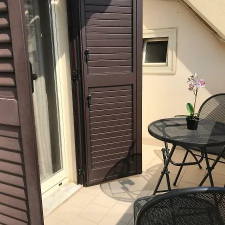 Apartman Caballito De Mar Letojanni